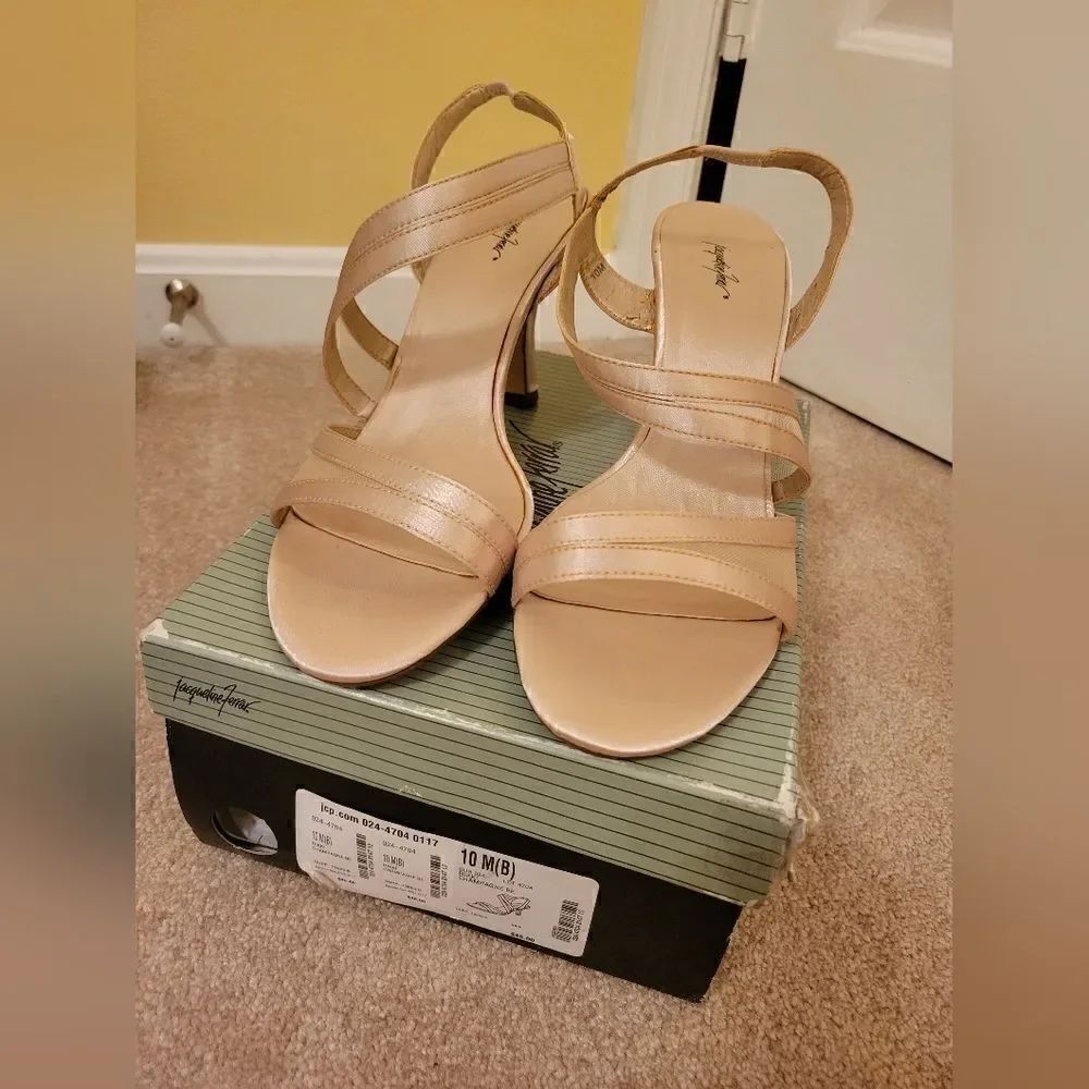 Jacqueline Ferrar fabric strappy sandal